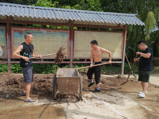 1720764425561514.jpg 1720764426967.jpg